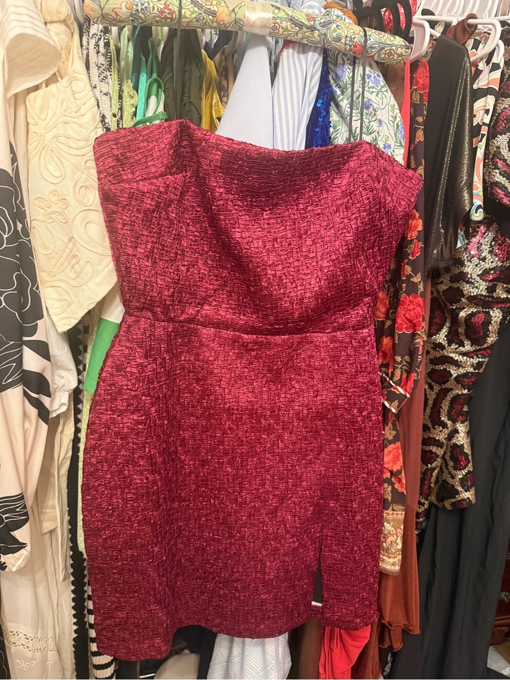 Amanda Uprichard Strapless Textured Velvet Dress in Burgundy